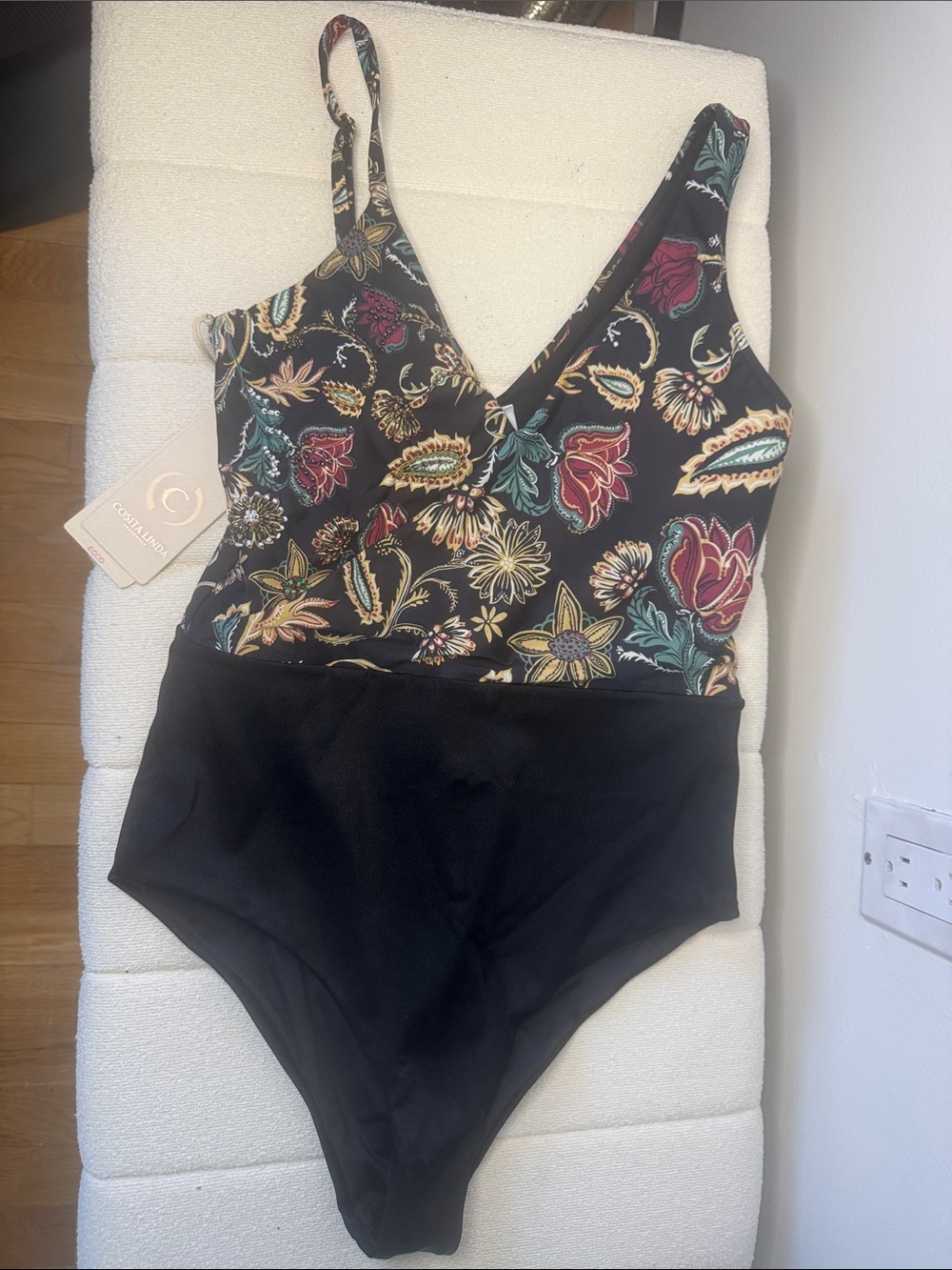 Cosita Linda One-Piece Swimsuit - Black Floral Print